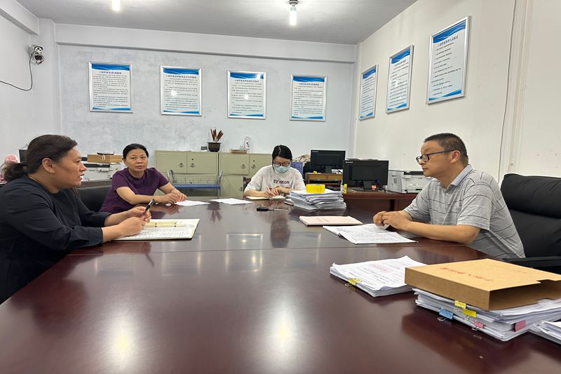 界首市：开展档案审核集中行动  夯实换届工作基础